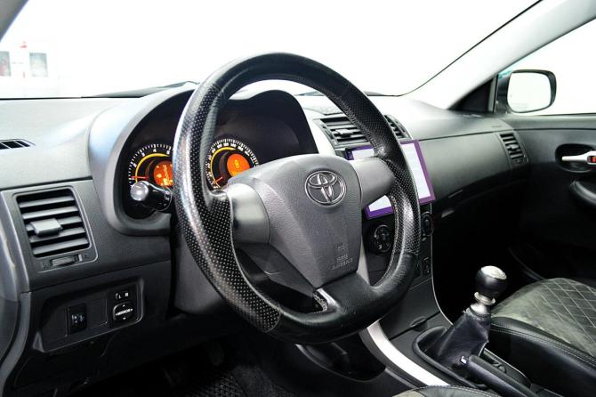 Toyota Corolla X (E140 E150) Рестайлинг с пробегом 2013 года, цена 725 000 рублей, 332723 км, седан, Автокод Объявления