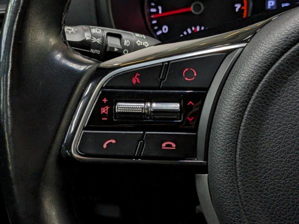 Kia Sportage IV Рестайлинг с пробегом 2021 года, цена 2 570 000 рублей, 94136 км, внедорожник, Автокод Объявления
