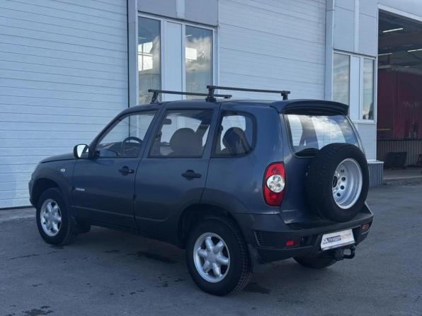 Chevrolet Niva I Рестайлинг с пробегом 2011 года, цена 449 000 рублей, 150445 км, внедорожник, Автокод Объявления