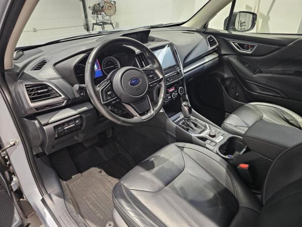 Subaru Forester V с пробегом 2019 года, цена 2 299 000 рублей, 121128 км, внедорожник, Автокод Объявления