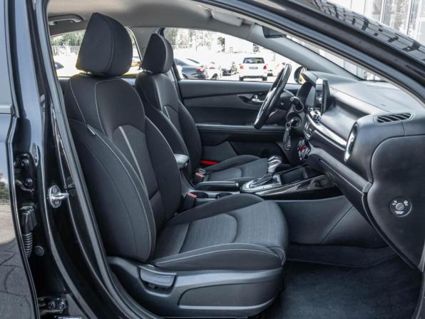 Kia Cerato IV Рестайлинг с пробегом 2021 года, цена 1 908 000 рублей, 143771 км, седан, Автокод Объявления