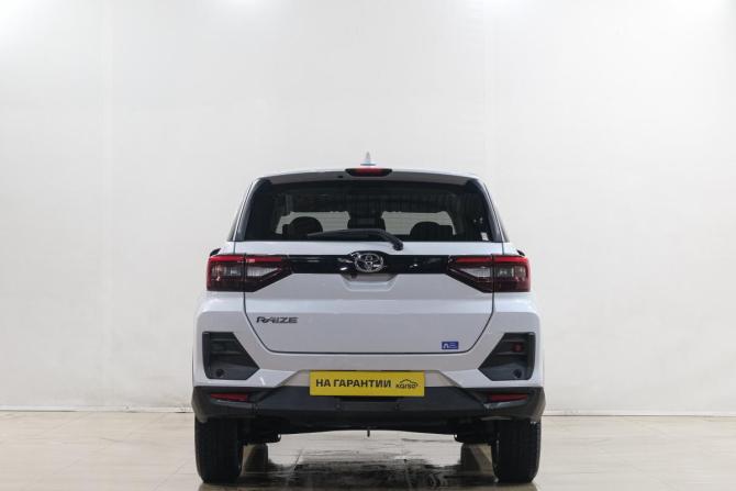 Toyota Raize I с пробегом 2021 года, цена 1 699 000 рублей, 38000 км, внедорожник, Автокод Объявления