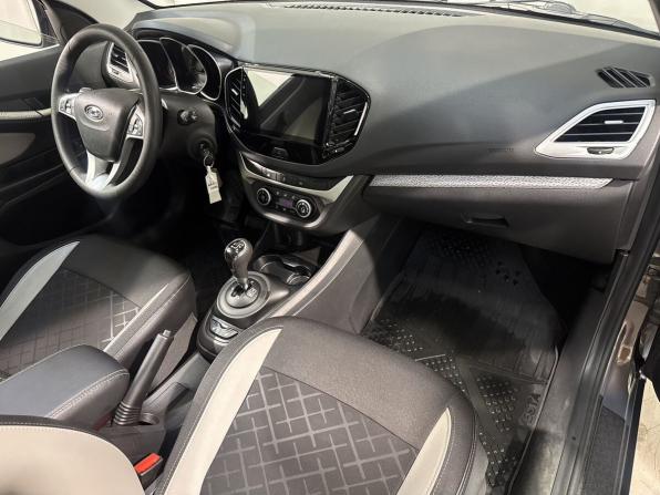 Lada (ВАЗ) Vesta I с пробегом 2018 года, цена 1 099 800 рублей, 105500 км, универсал, Автокод Объявления
