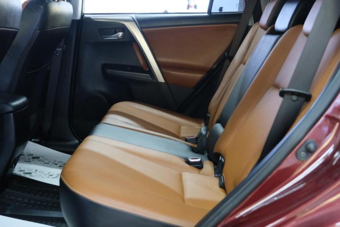 Toyota RAV4 IV (XA40) Рестайлинг с пробегом 2018 года, цена 2 619 000 рублей, 51000 км, внедорожник, Автокод Объявления