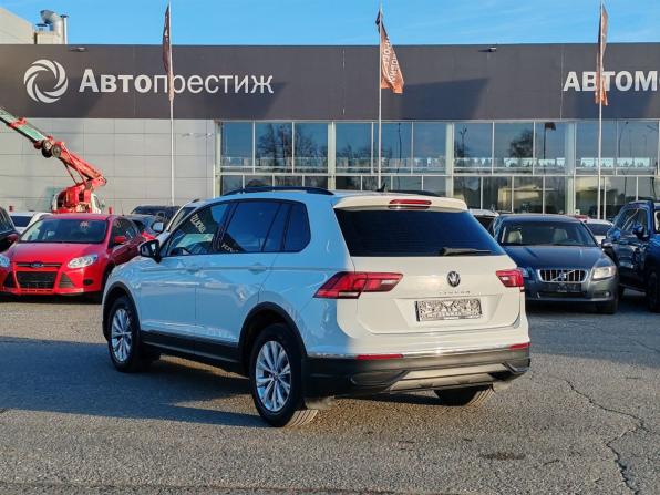 Volkswagen Tiguan II Рестайлинг с пробегом 2021 года, цена 2 599 000 рублей, 92180 км, внедорожник, Автокод Объявления