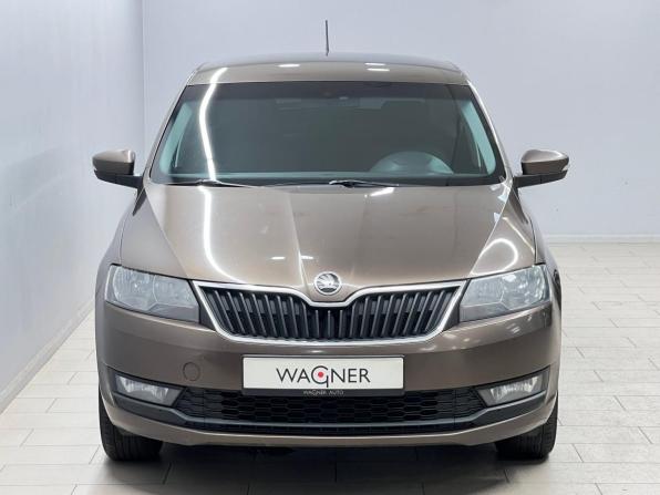 Skoda Rapid I Рестайлинг с пробегом 2019 года, цена 1 134 000 рублей, 147595 км, лифтбек, Автокод Объявления