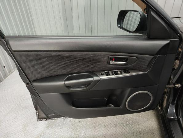 Mazda 3 I (BK) Рестайлинг с пробегом 2007 года, цена 560 000 рублей, 176530 км, седан, Автокод Объявления