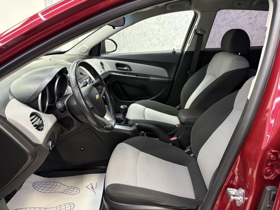 Chevrolet Cruze I Рестайлинг Ярославль  - изображение 8