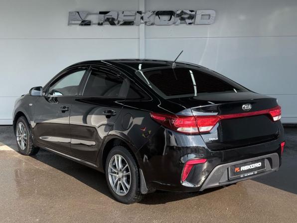 Kia Rio IV с пробегом 2017 года, цена 979 000 рублей, 114234 км, седан, Автокод Объявления