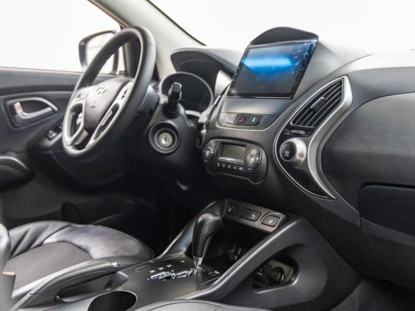 Hyundai ix35 I Рестайлинг с пробегом 2014 года, цена 1 198 000 рублей, 211823 км, внедорожник, Автокод Объявления