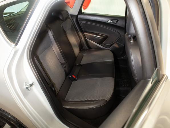 Opel Astra J с пробегом 2011 года, цена 795 000 рублей, 161884 км, хэтчбек, Автокод Объявления