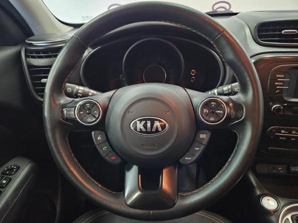 Kia Soul II Рестайлинг с пробегом 2018 года, цена 1 343 000 рублей, 178897 км, хэтчбек, Автокод Объявления