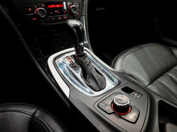 Opel Insignia I с пробегом 2011 года, цена 980 000 рублей, 170931 км, седан, Автокод Объявления