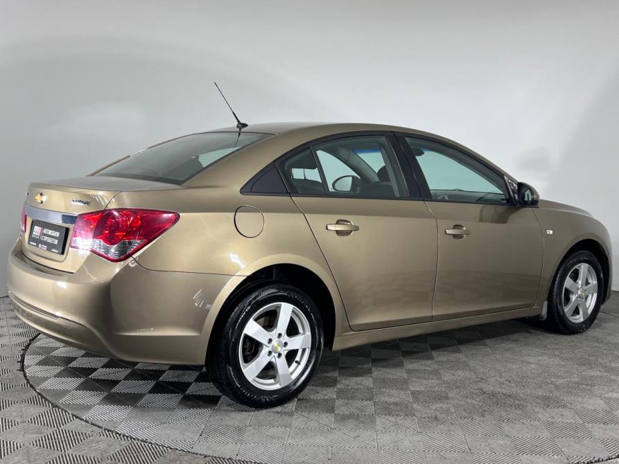 Chevrolet Cruze I Рестайлинг Ростов-на-Дону  - изображение 8