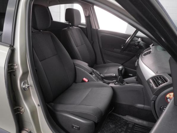 Renault Fluence I с пробегом 2012 года, цена 699 000 рублей, 216695 км, седан, Автокод Объявления