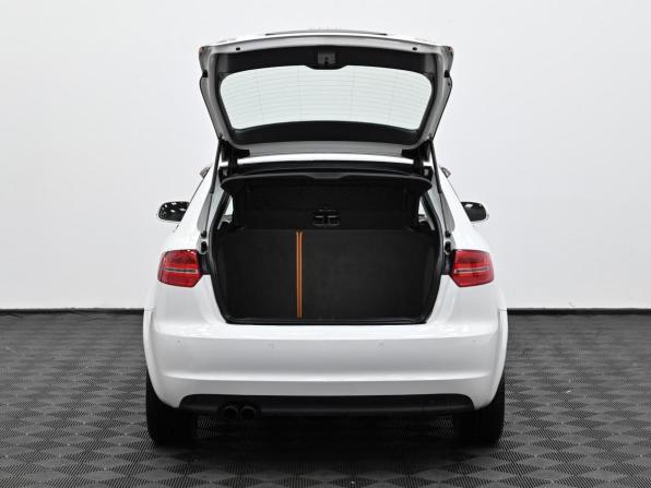Audi A3 II (8P) Рестайлинг 2 с пробегом 2011 года, цена 899 000 рублей, 148000 км, хэтчбек, Автокод Объявления