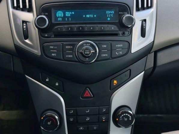 Chevrolet Cruze I Рестайлинг с пробегом 2013 года, цена 798 000 рублей, 146957 км, хэтчбек, Автокод Объявления