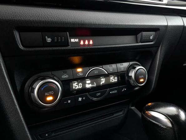 Mazda 3 III (BM) с пробегом 2014 года, цена 1 350 000 рублей, 125401 км, хэтчбек, Автокод Объявления