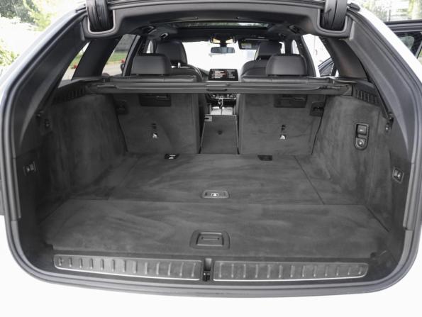 BMW 5 серии VII (G30/G31/G38) с пробегом 2018 года, цена 3 499 000 рублей, 187022 км, универсал, Автокод Объявления