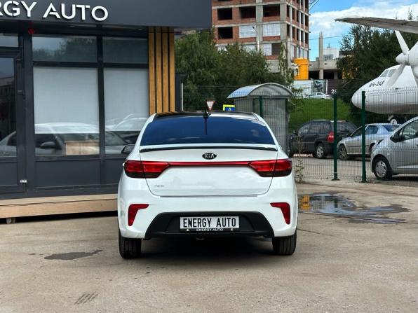 Kia Rio IV с пробегом 2017 года, цена 1 100 000 рублей, 126710 км, седан, Автокод Объявления
