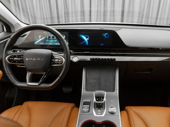 Omoda C5 I с пробегом 2022 года, цена 1 730 000 рублей, 37927 км, внедорожник, Автокод Объявления