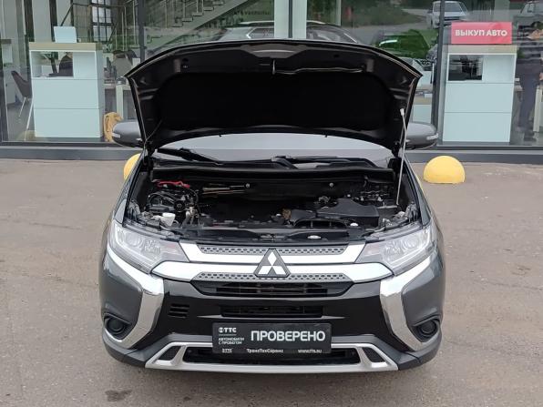 Mitsubishi Outlander III Рестайлинг 3 с пробегом 2019 года, цена 2 080 000 рублей, 132526 км, внедорожник, Автокод Объявления