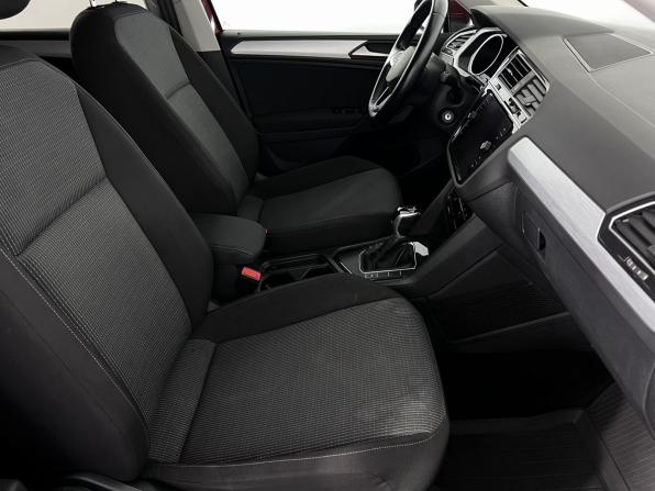 Volkswagen Tiguan II Рестайлинг с пробегом 2021 года, цена 2 350 000 рублей, 109999 км, внедорожник, Автокод Объявления
