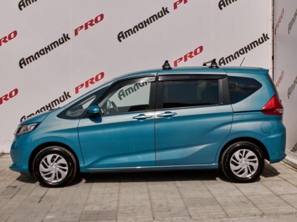 Honda Freed II с пробегом 2016 года, цена 1 375 000 рублей, 144981 км, компактвэн, Автокод Объявления