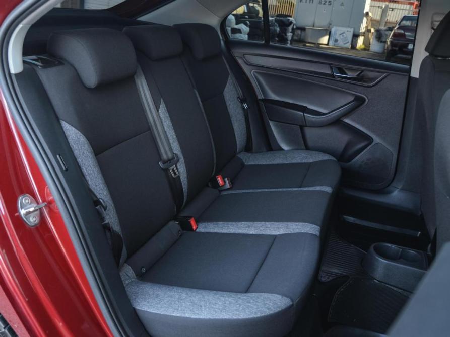 Skoda Rapid II Курган  - изображение 6