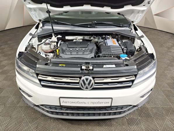 Volkswagen Tiguan II с пробегом 2018 года, цена 1 955 000 рублей, 180000 км, внедорожник, Автокод Объявления