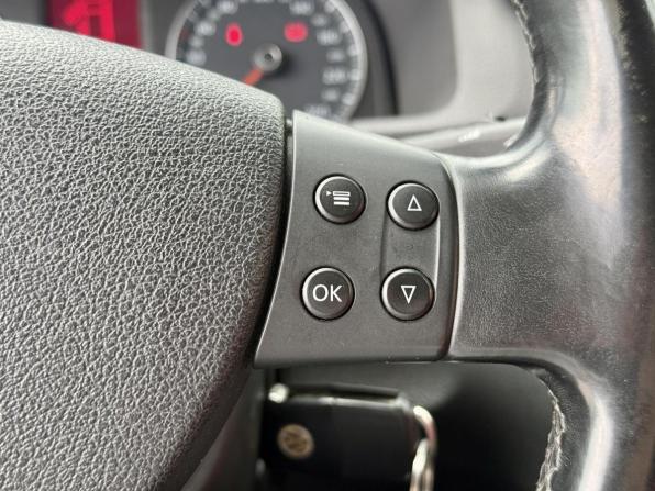 Volkswagen Touran I Рестайлинг с пробегом 2008 года, цена 737 000 рублей, 244945 км, компактвэн, Автокод Объявления