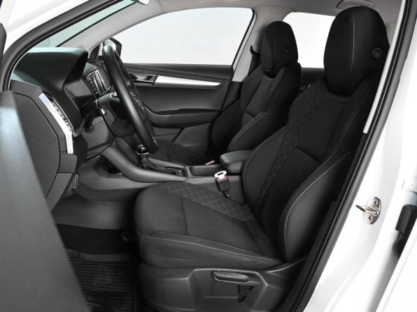 Skoda Karoq I с пробегом 2021 года, цена 2 249 000 рублей, 124612 км, внедорожник, Автокод Объявления