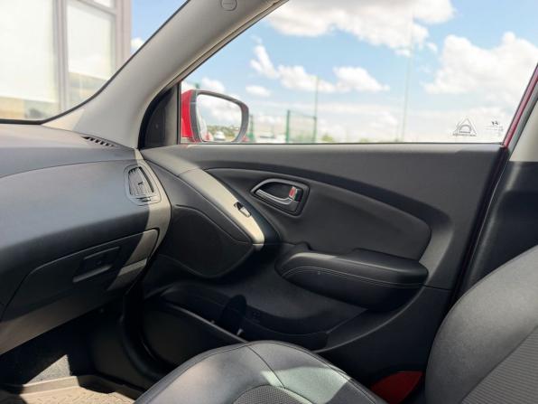 Hyundai ix35 I Рестайлинг с пробегом 2014 года, цена 1 490 000 рублей, 118875 км, внедорожник, Автокод Объявления