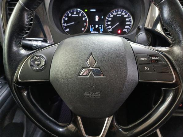Mitsubishi Outlander III Рестайлинг 2 с пробегом 2017 года, цена 1 990 000 рублей, 145215 км, внедорожник, Автокод Объявления