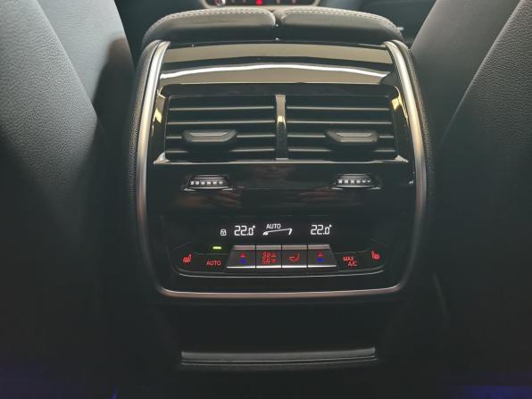 BMW X6 III (G06) Рестайлинг с пробегом 2024 года, цена 12 750 000 рублей, 13048 км, внедорожник, Автокод Объявления