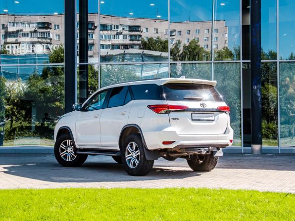 Toyota Fortuner II с пробегом 2018 года, цена 3 700 000 рублей, 132087 км, внедорожник, Автокод Объявления