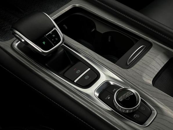 Chery Arrizo 8 с пробегом 2023 года, цена 2 028 600 рублей, 61139 км, седан, Автокод Объявления