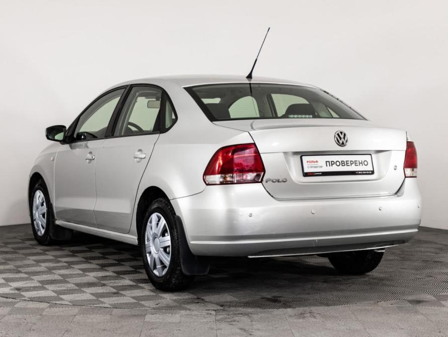Volkswagen Polo V Санкт-Петербург  - изображение 8