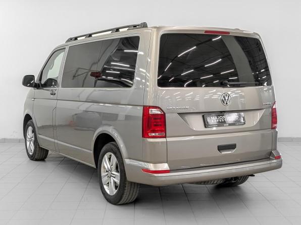 Volkswagen Multivan T6 Рестайлинг с пробегом 2019 года, цена 4 760 000 рублей, 85214 км, минивэн, Автокод Объявления