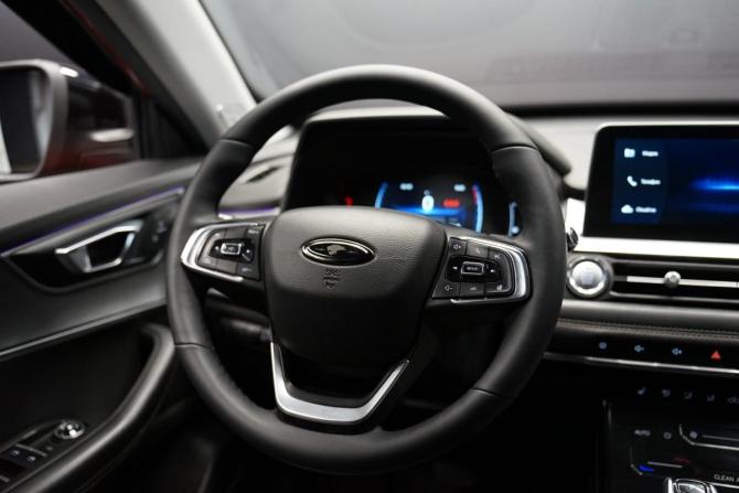 Chery Tiggo 7 Pro I с пробегом 2021 года, цена 1 599 000 рублей, 125000 км, внедорожник, Автокод Объявления