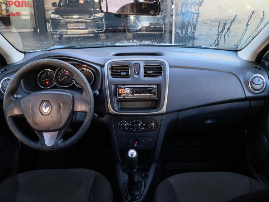 Renault Logan II Москва  - изображение 9