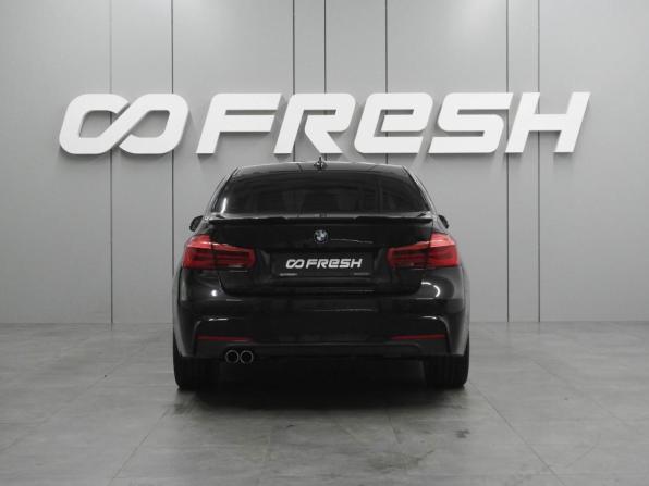 BMW 3 серии VI (F3x) Рестайлинг с пробегом 2015 года, цена 2 069 000 рублей, 213225 км, седан, Автокод Объявления
