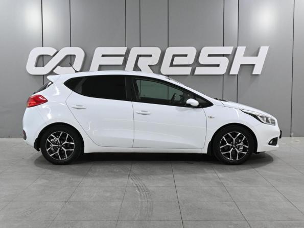 Kia Ceed II с пробегом 2014 года, цена 950 000 рублей, 160074 км, хэтчбек, Автокод Объявления