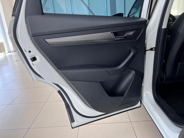 Skoda Karoq I с пробегом 2020 года, цена 2 650 000 рублей, 72627 км, внедорожник, Автокод Объявления