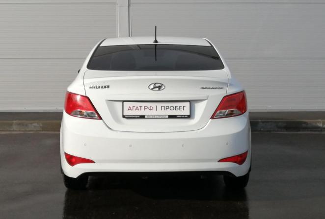 Hyundai Solaris I Рестайлинг с пробегом 2015 года, цена 1 058 400 рублей, 112128 км, седан, Автокод Объявления