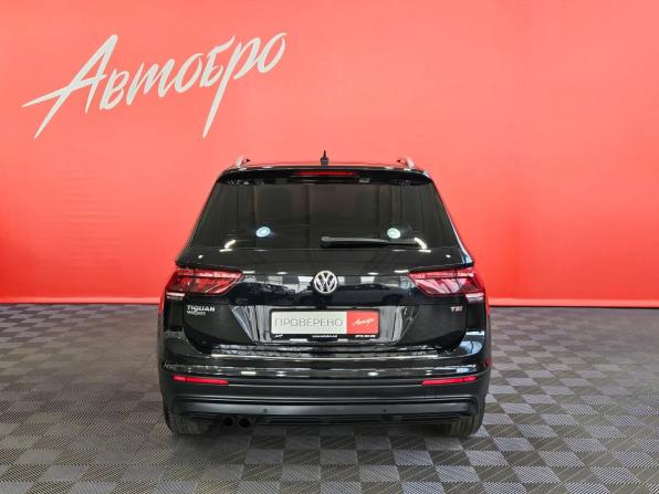 Volkswagen Tiguan II с пробегом 2017 года, цена 2 049 000 рублей, 160566 км, внедорожник, Автокод Объявления