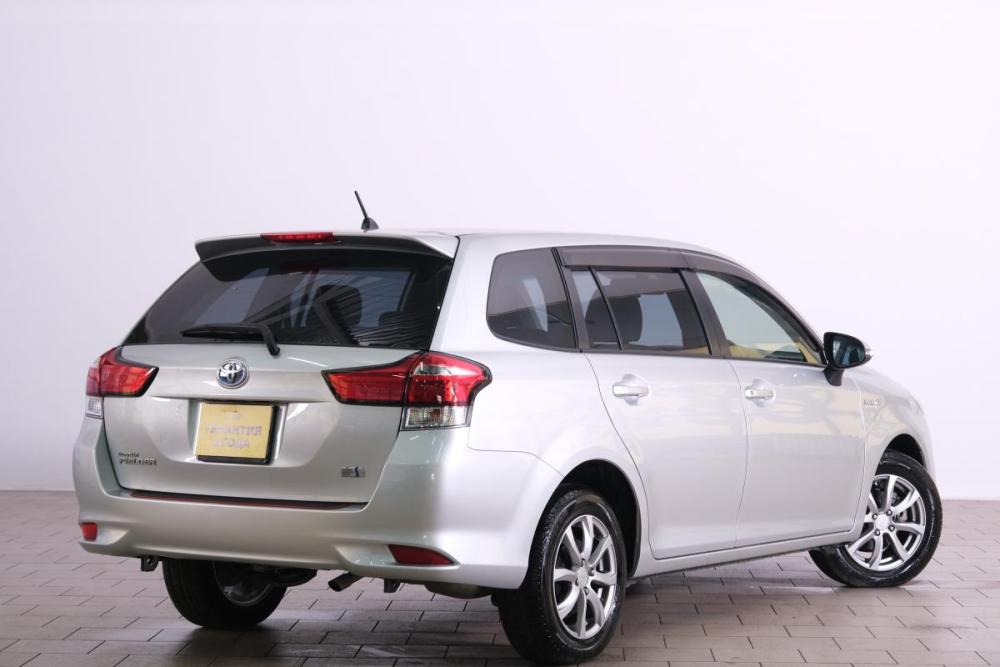 Toyota Corolla XI (E160 E170 E180) Рестайлинг 1 Омск  - изображение 7