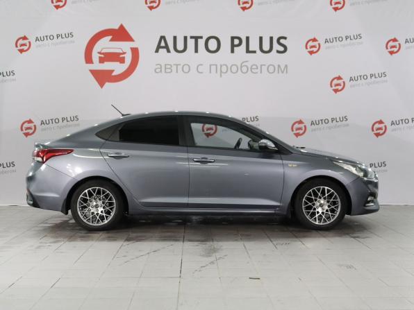 Hyundai Solaris II с пробегом 2018 года, цена 1 080 000 рублей, 133000 км, седан, Автокод Объявления