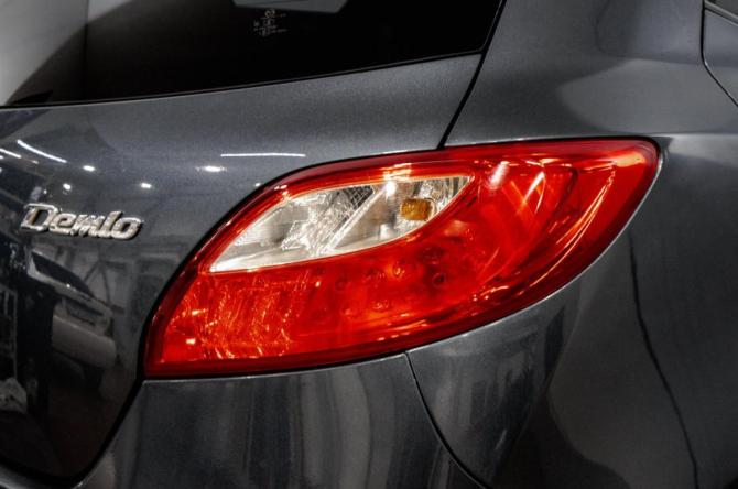 Mazda Demio III (DE) с пробегом 2007 года, цена 599 000 рублей, 208000 км, хэтчбек, Автокод Объявления