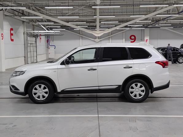 Mitsubishi Outlander III Рестайлинг 3 с пробегом 2018 года, цена 1 649 000 рублей, 195001 км, внедорожник, Автокод Объявления